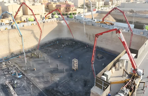 THE FOUNTAIN BOULEVARD (69)